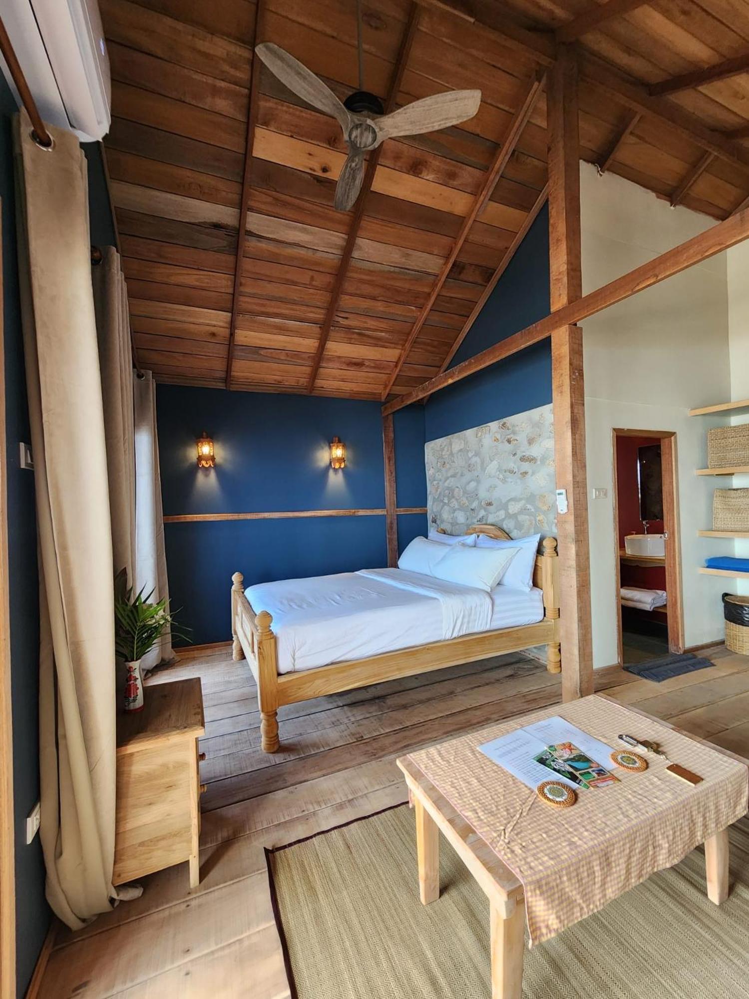 Castaway Beach Bungalows Srithanu Extérieur photo