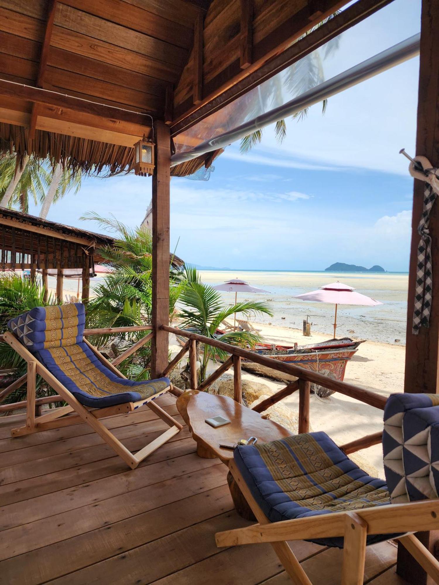 Castaway Beach Bungalows Srithanu Extérieur photo