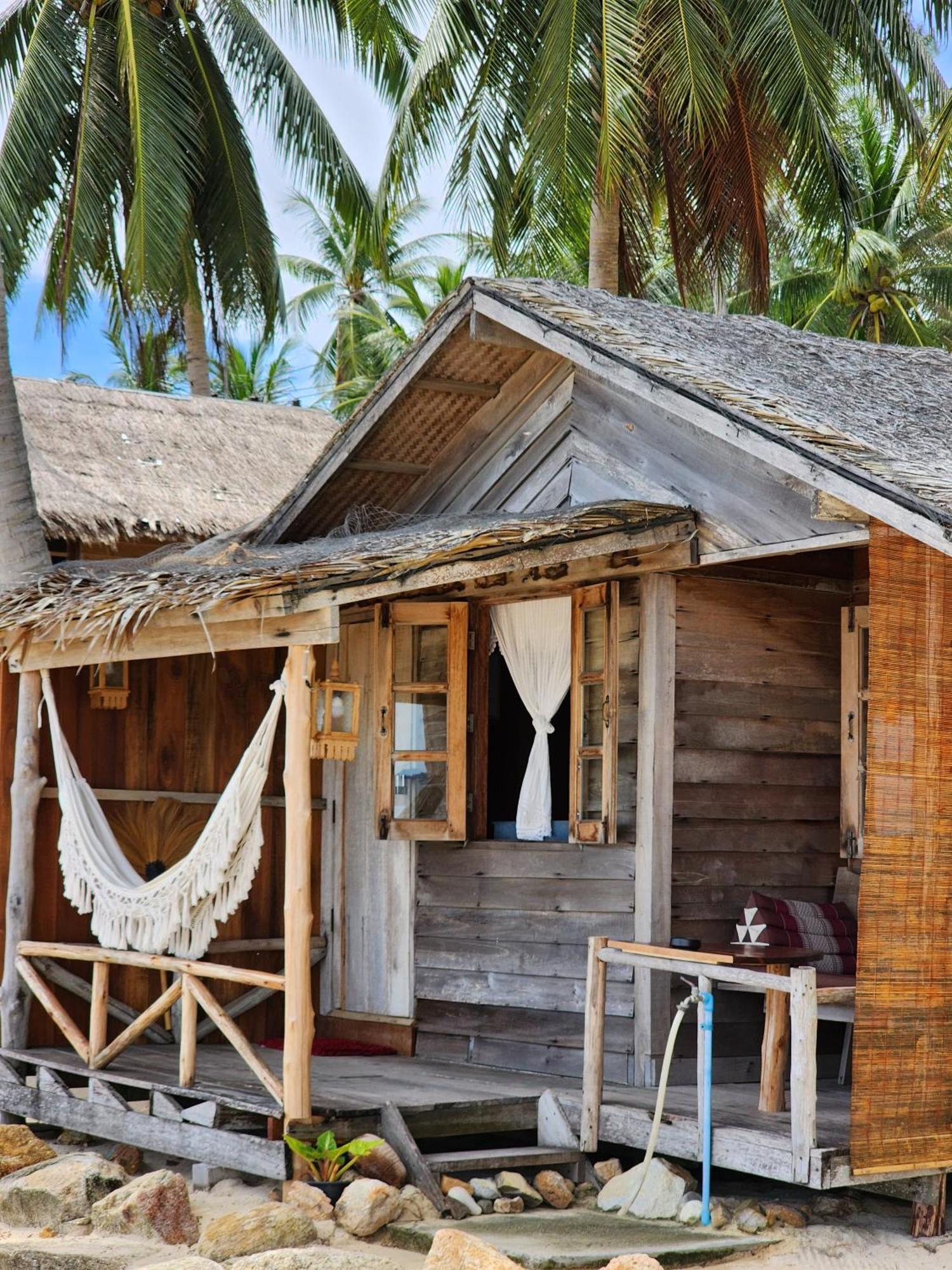 Castaway Beach Bungalows Srithanu Extérieur photo